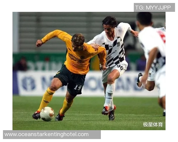 费雷堡主场迎战法兰克福双方争夺宝贵积分的激烈对决 费雷堡主场迎战法兰克福双方争夺宝贵积分的激烈对决